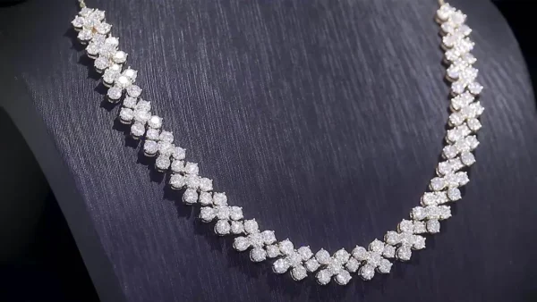 White Clear Flower Cluster Necklace — product view 3