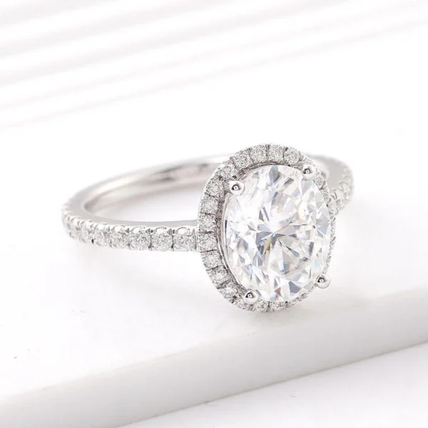 Oval Moissanite Halo Ring in Gold, product view 3.