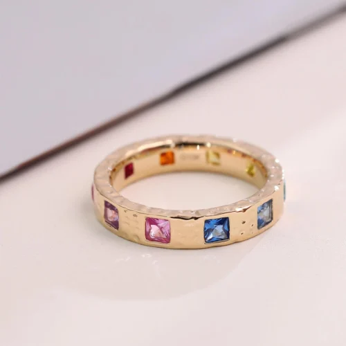 Princess Lab-Grown Sapphire Ring in Gold shown in the product photograph.