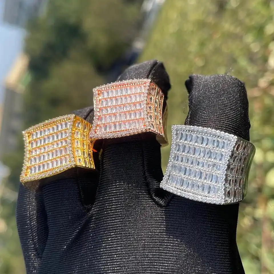 Product photograph showing the mixed-cut signet ring.